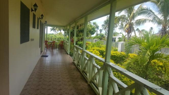 Malau Lodge Nukualofa Exterior foto